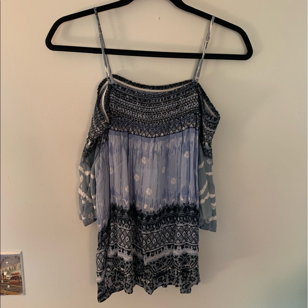 Escape by Blue Pepper Light Blue Top, Size Medium, New with Tags